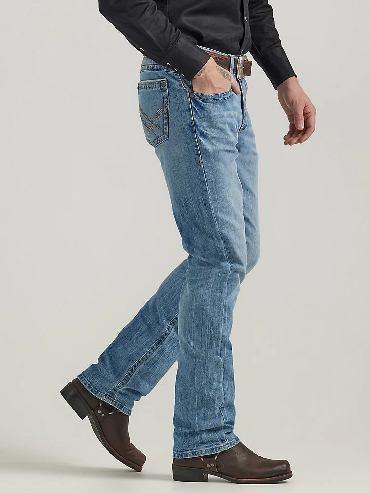 Men's Wrangler Rock 47 Slim Bootcut Jean