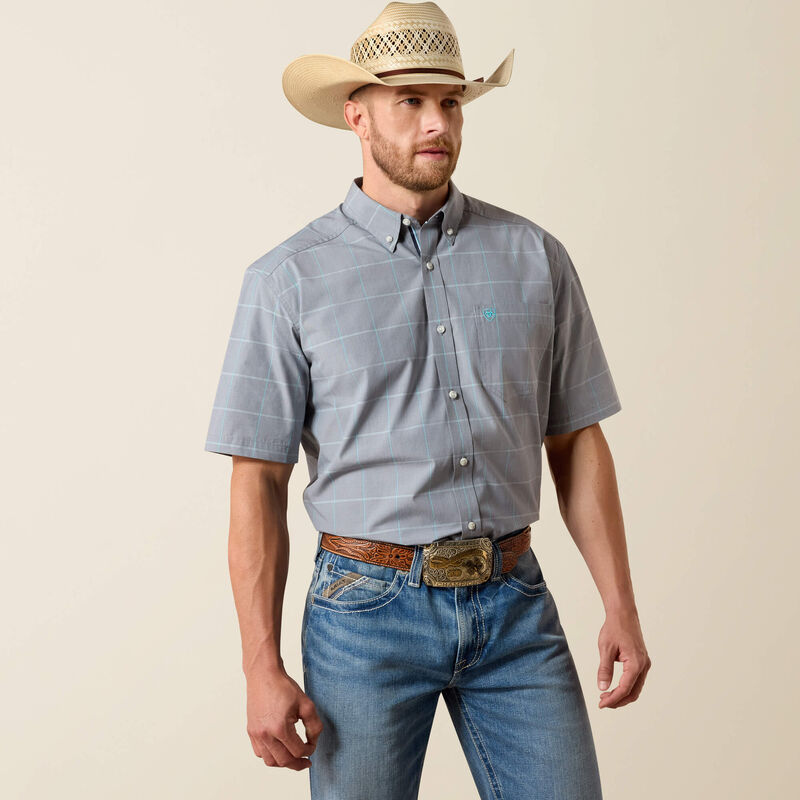 Men's Ariat Percie Excalibur Plaid Short Sleeve Button Down Shirt | Let ...