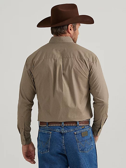 Men's Wrangler George Strait Tan Circle Print Button Down Shirt